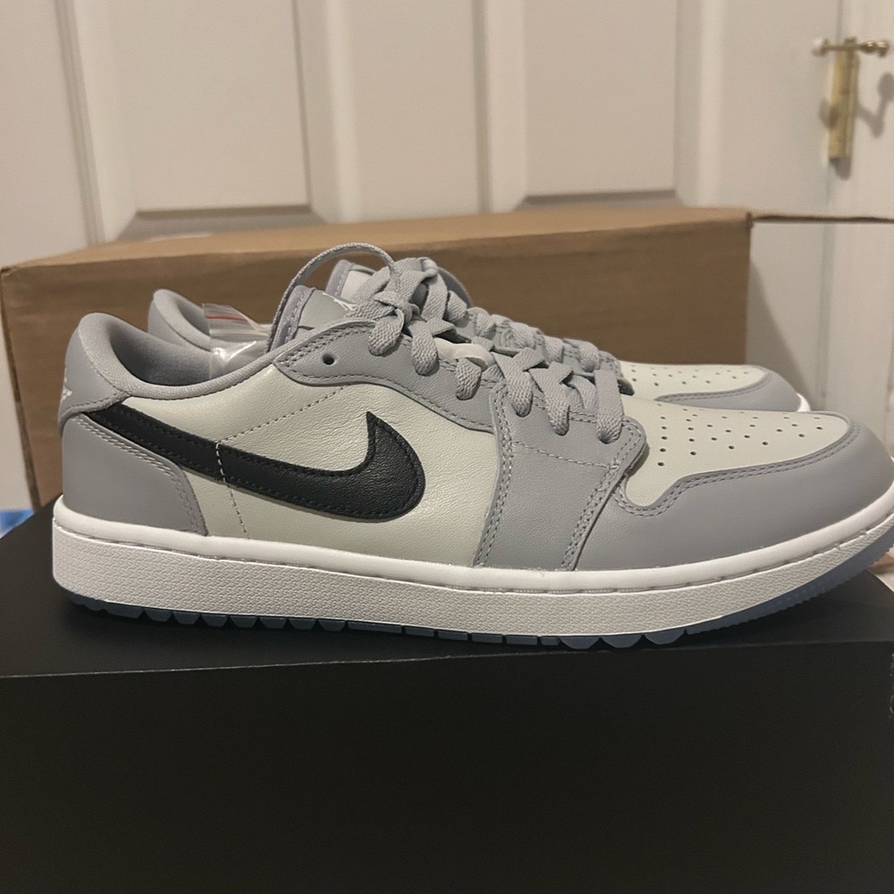 Nike Athletic Shoes - Black